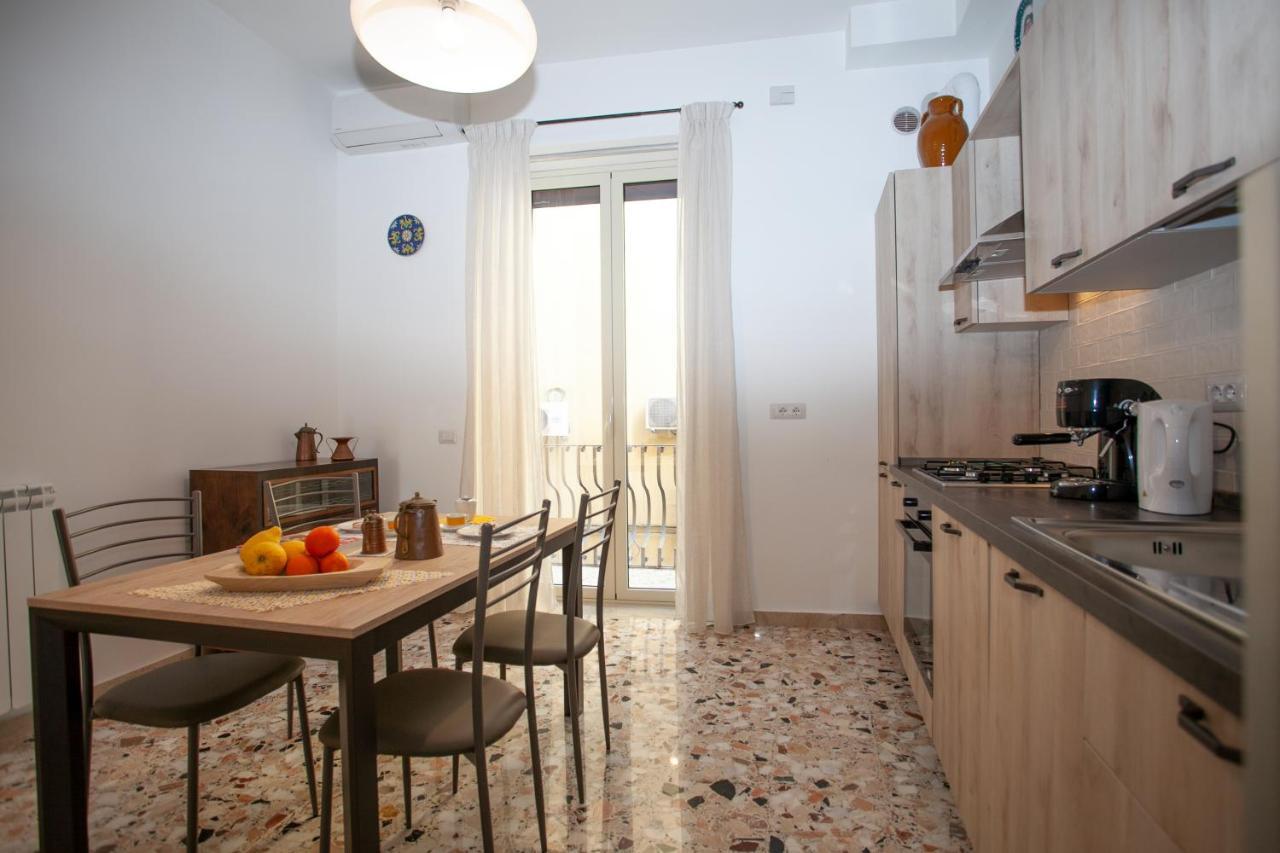 Apartamento Casa Rosa Taormina Exterior foto