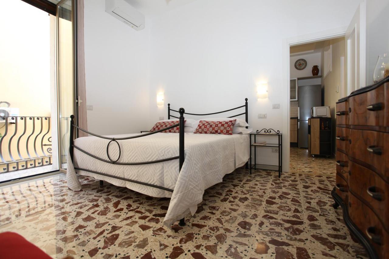 Apartamento Casa Rosa Taormina Exterior foto